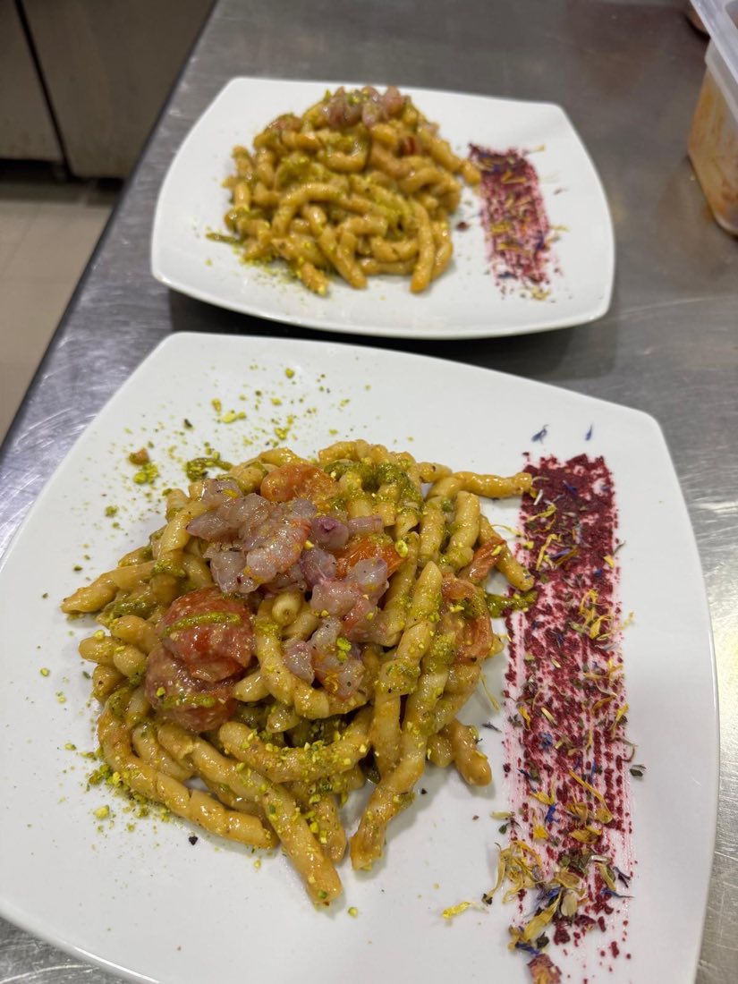 Al Porto Nuovo, La Lampara Ristorante-Pizzeria, dove il mare incontra i sapori genuini — foto 2