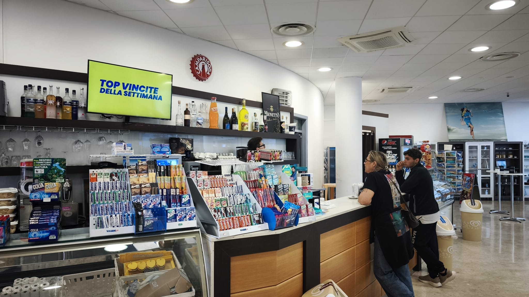 Dusa Caffè – Il Bar dell’aeroporto — foto 5