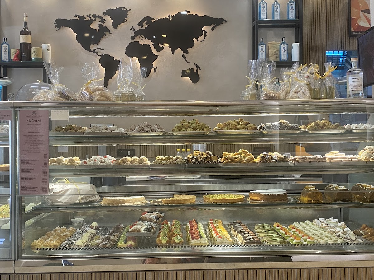 Bar Isola delle Rose, una dolce tappa nel centro di Lampedusa — foto 8