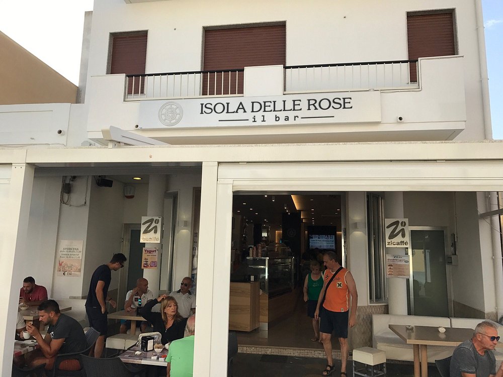 Bar Isola delle Rose, una dolce tappa nel centro di Lampedusa — foto 9