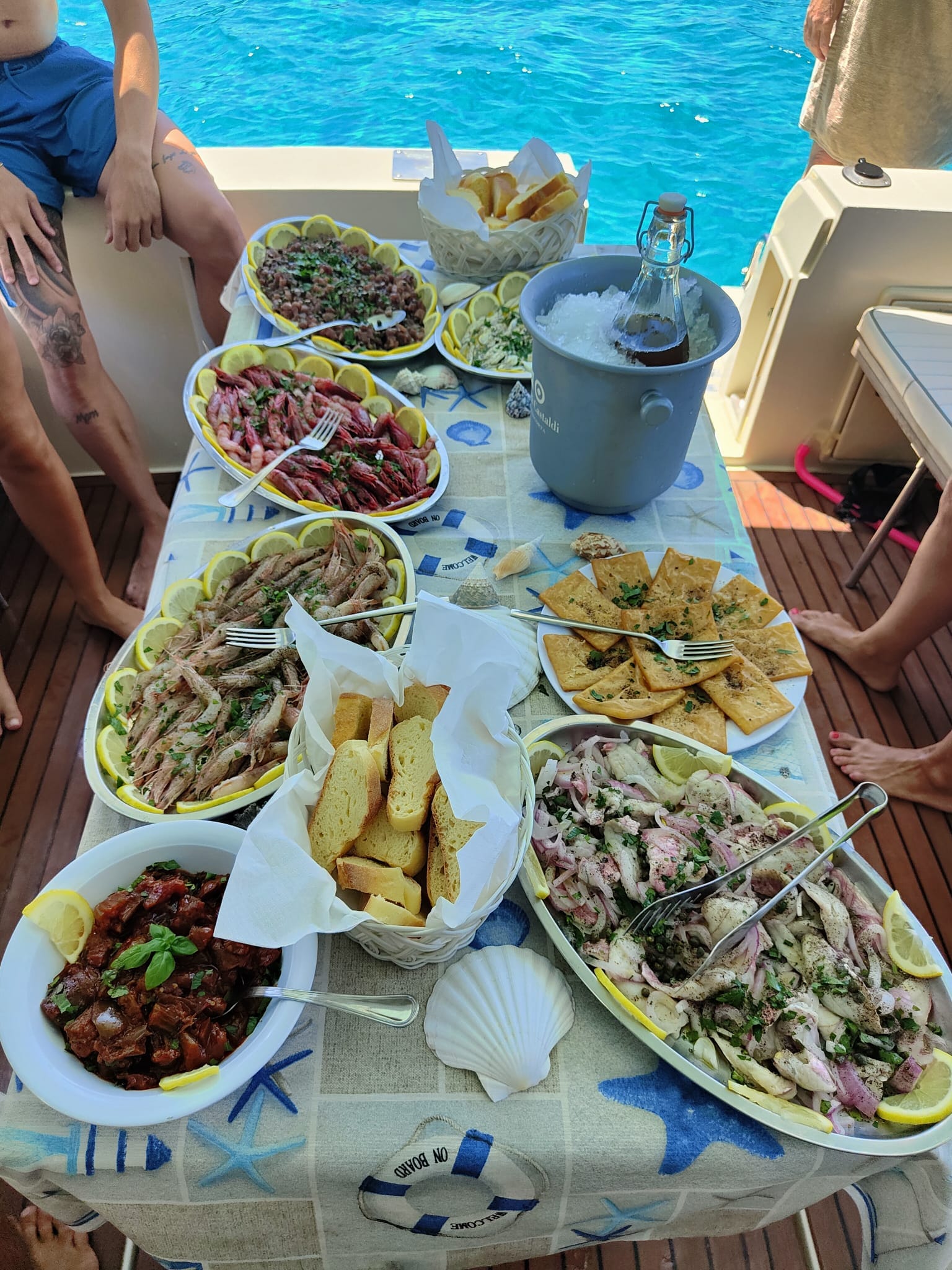 Barca Crystal – Tante le Proposte di Escursioni — foto 13