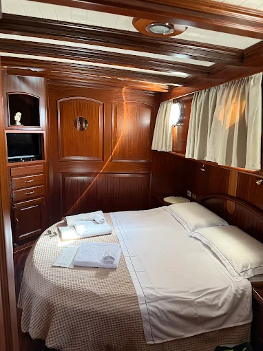 Caicco Silver Star 2: vivere Lampedusa dal mare tra comfort, eleganza e sapori autentici — foto 24