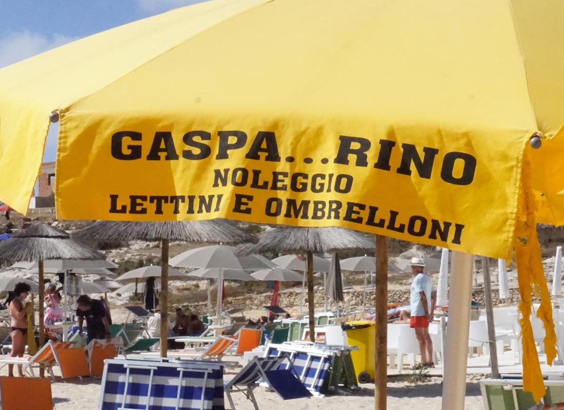 Da Gasparino Noleggio Ombrelloni e Lettini — foto 4