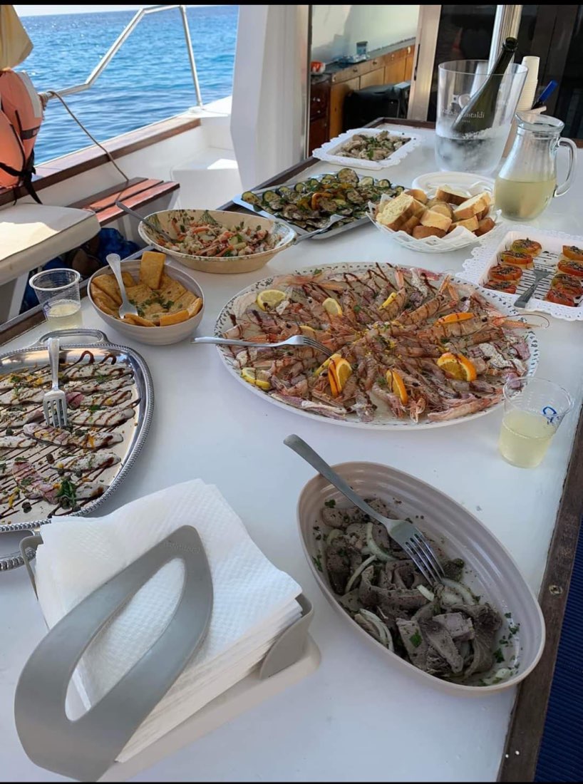 Esplorando le Meraviglie Via Mare con Barca Luidietta — foto 2