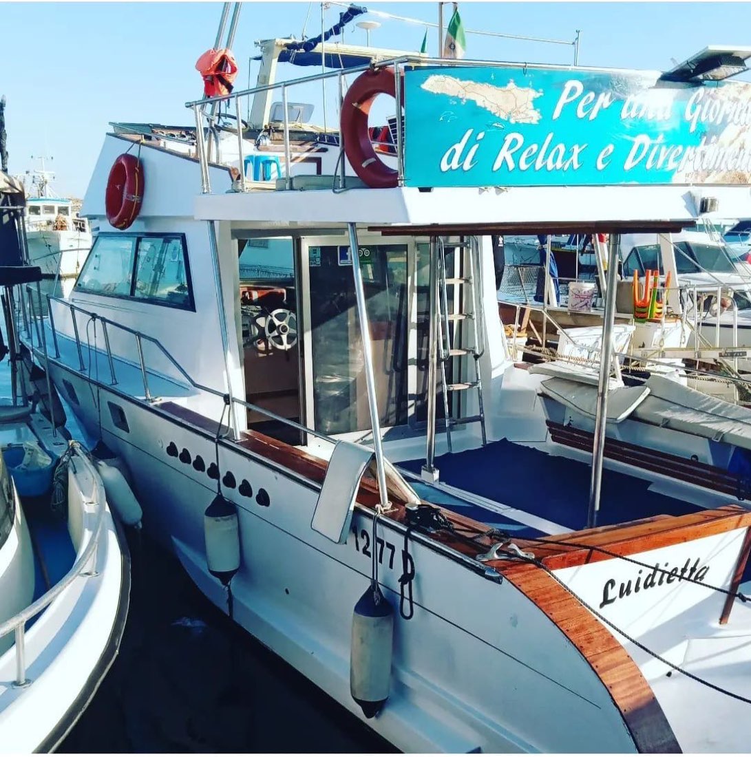 Esplorando le Meraviglie Via Mare con Barca Luidietta — foto 9