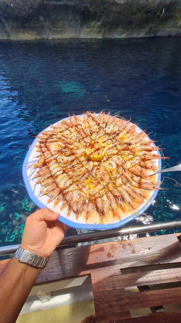 Giro dell’Isola in Barca con Ciccio Marzo — foto 7