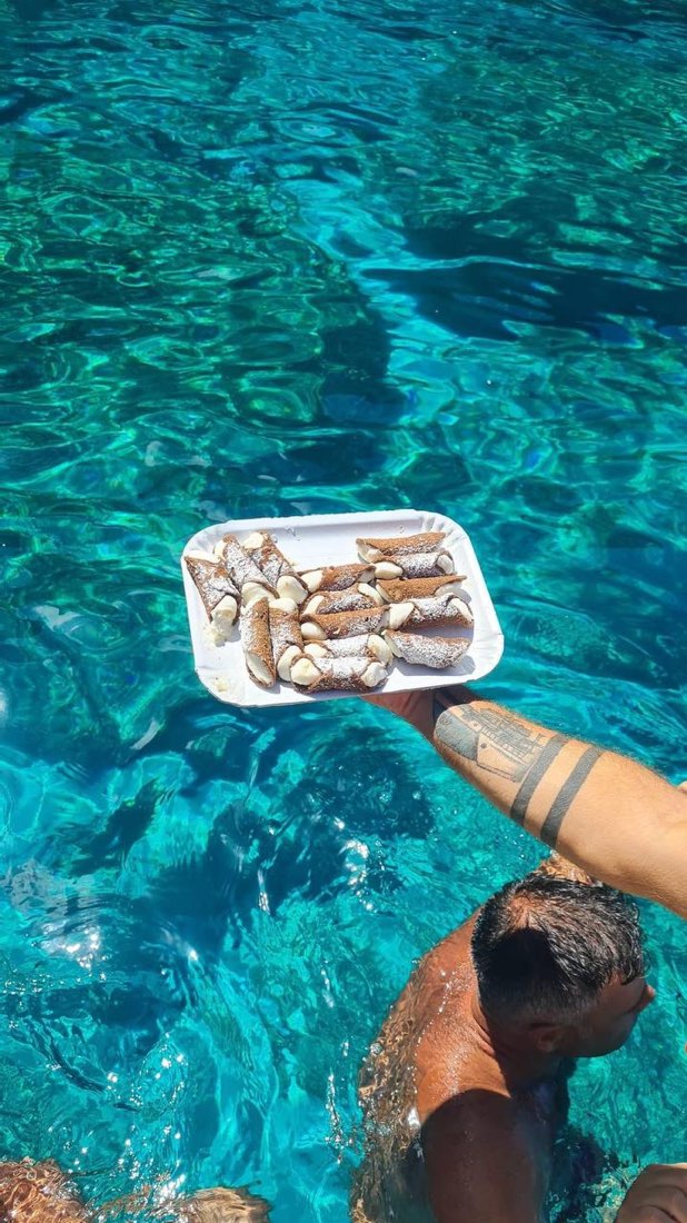 Giro dell’Isola in Barca con Ciccio Marzo — foto 9