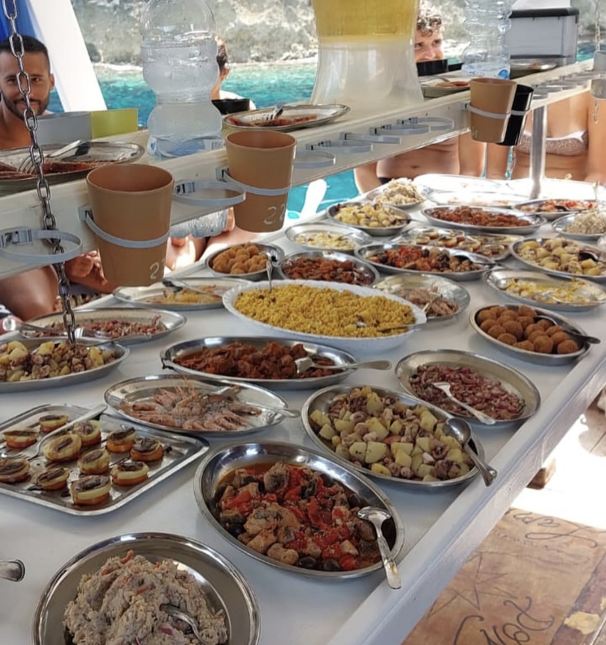 Gita in barca Don Giovanni: tra mare, comfort e cucina d’autore — foto 9