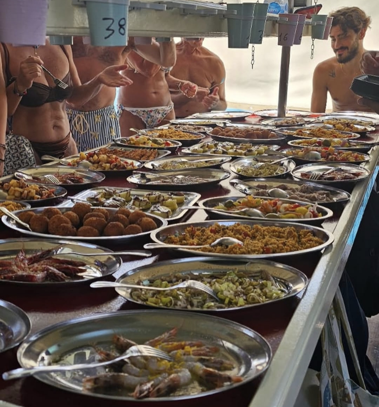 Gita in barca Don Giovanni: tra mare, comfort e cucina d’autore — foto 11