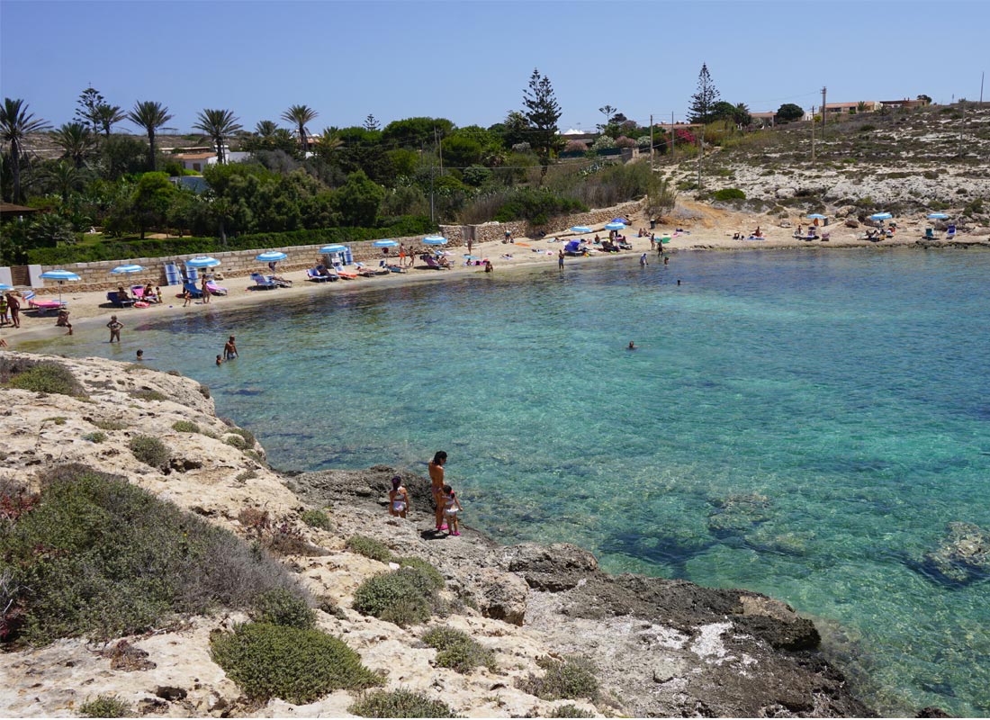 In spiaggia a Cala Francese da Gerry — foto 2