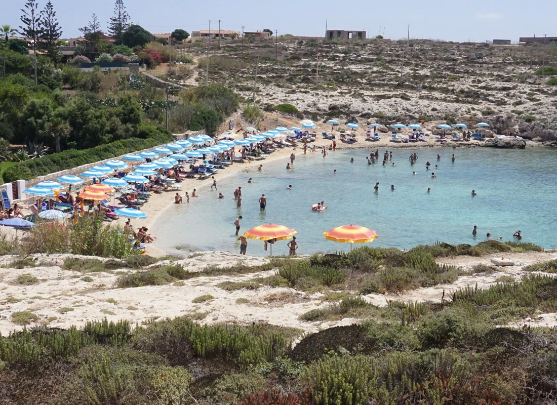 In spiaggia a Cala Francese da Gerry — foto 8