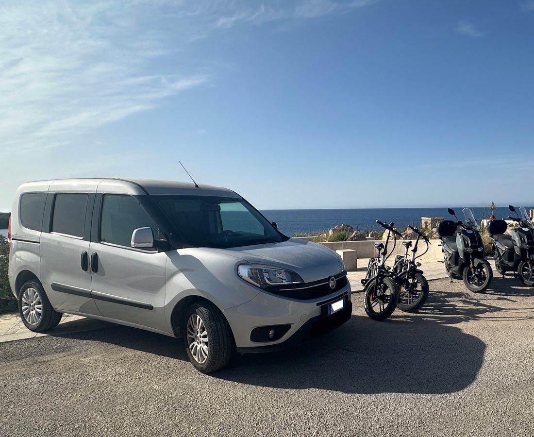 La Freccia Azzurra – Noleggio Service — foto 2