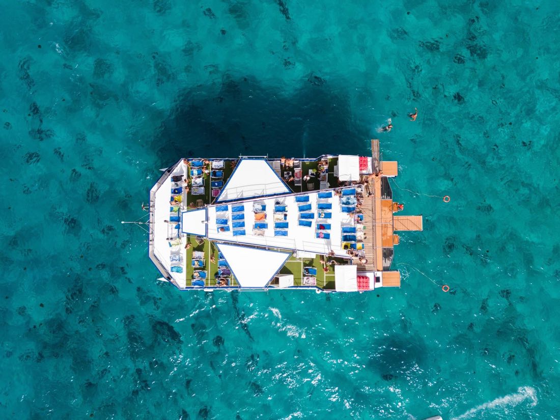 La Quarta Isola, Vivere l’Isola su un Pentamarano — foto 7