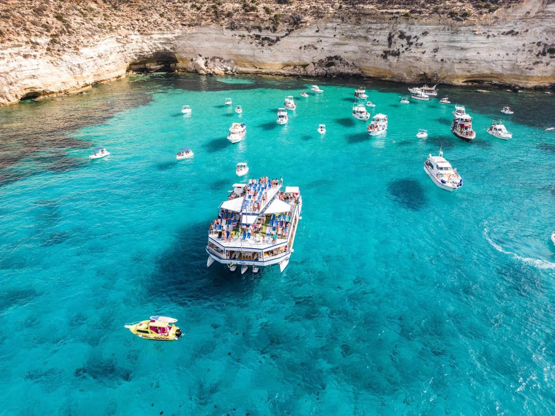 La Quarta Isola, Vivere l’Isola su un Pentamarano — foto 6