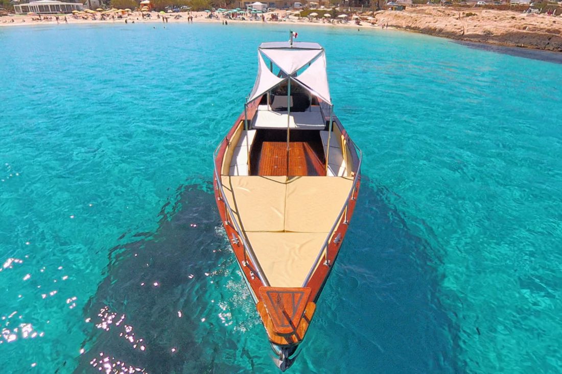 Lampedusa Express – Escursioni in Barca Uniche, Emozioni Vere — foto 5