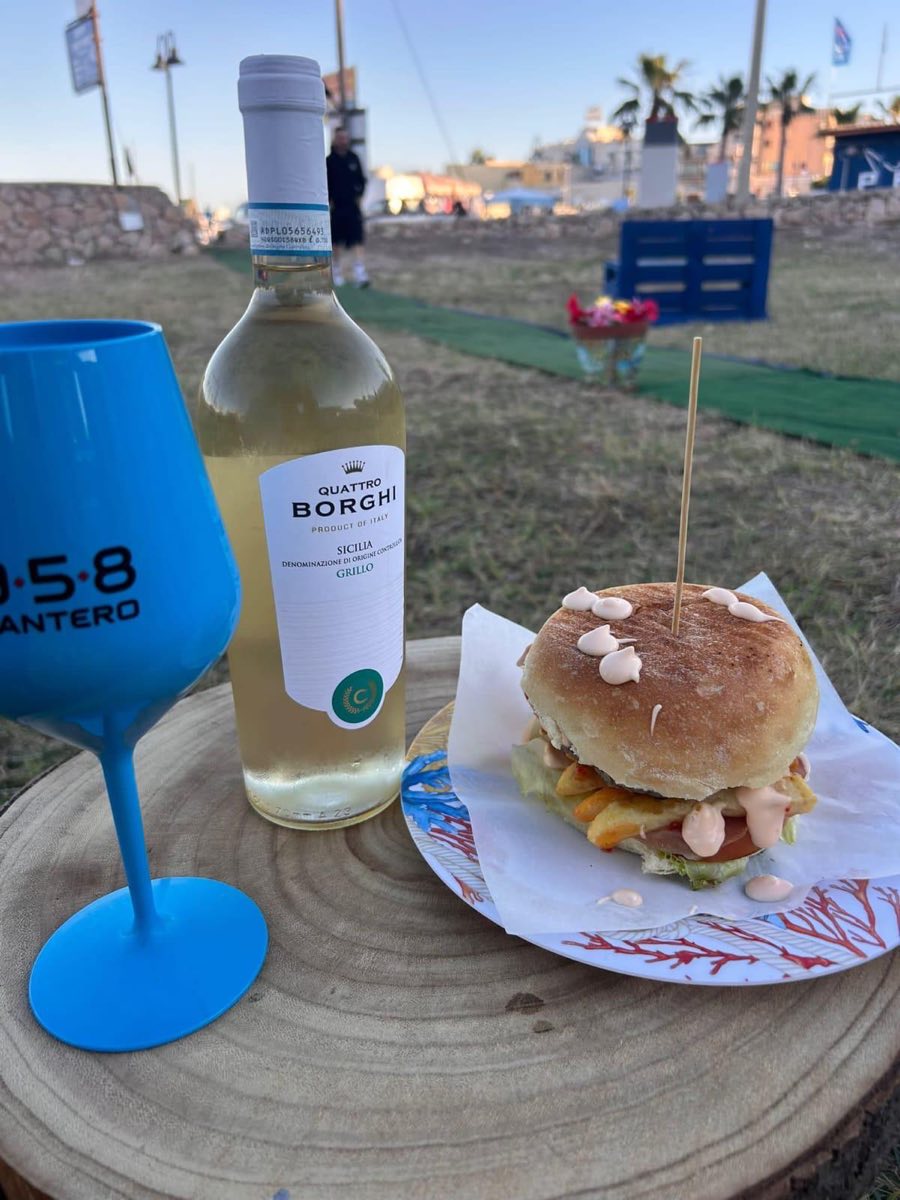 Mariangela e Figli – Gustoso Street food al Porto Nuovo di Lampedusa — foto 7