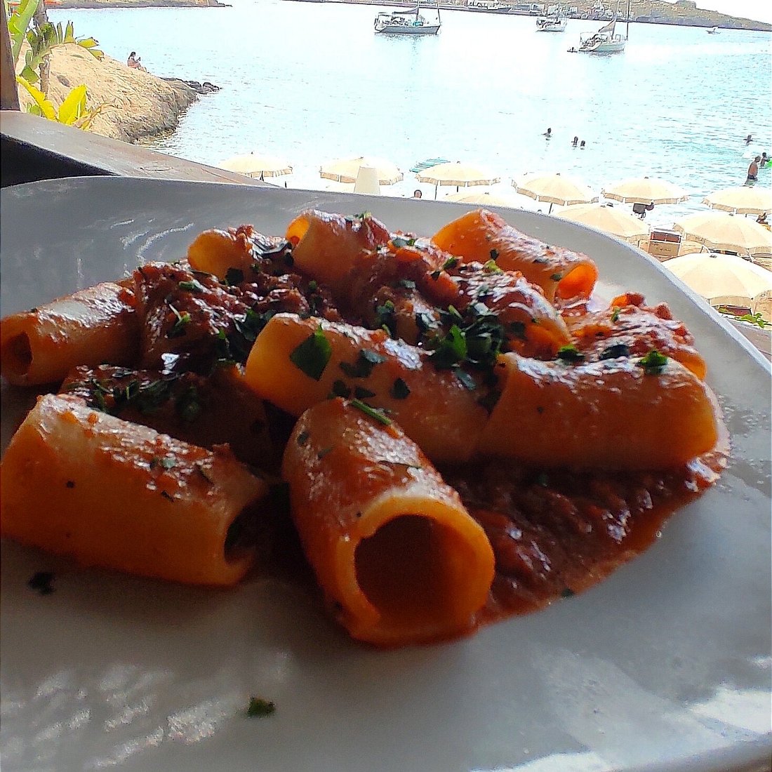 Moka Lounge Lampedusa: il tuo angolo di paradiso alla Spiaggia della Guitgia — foto 5