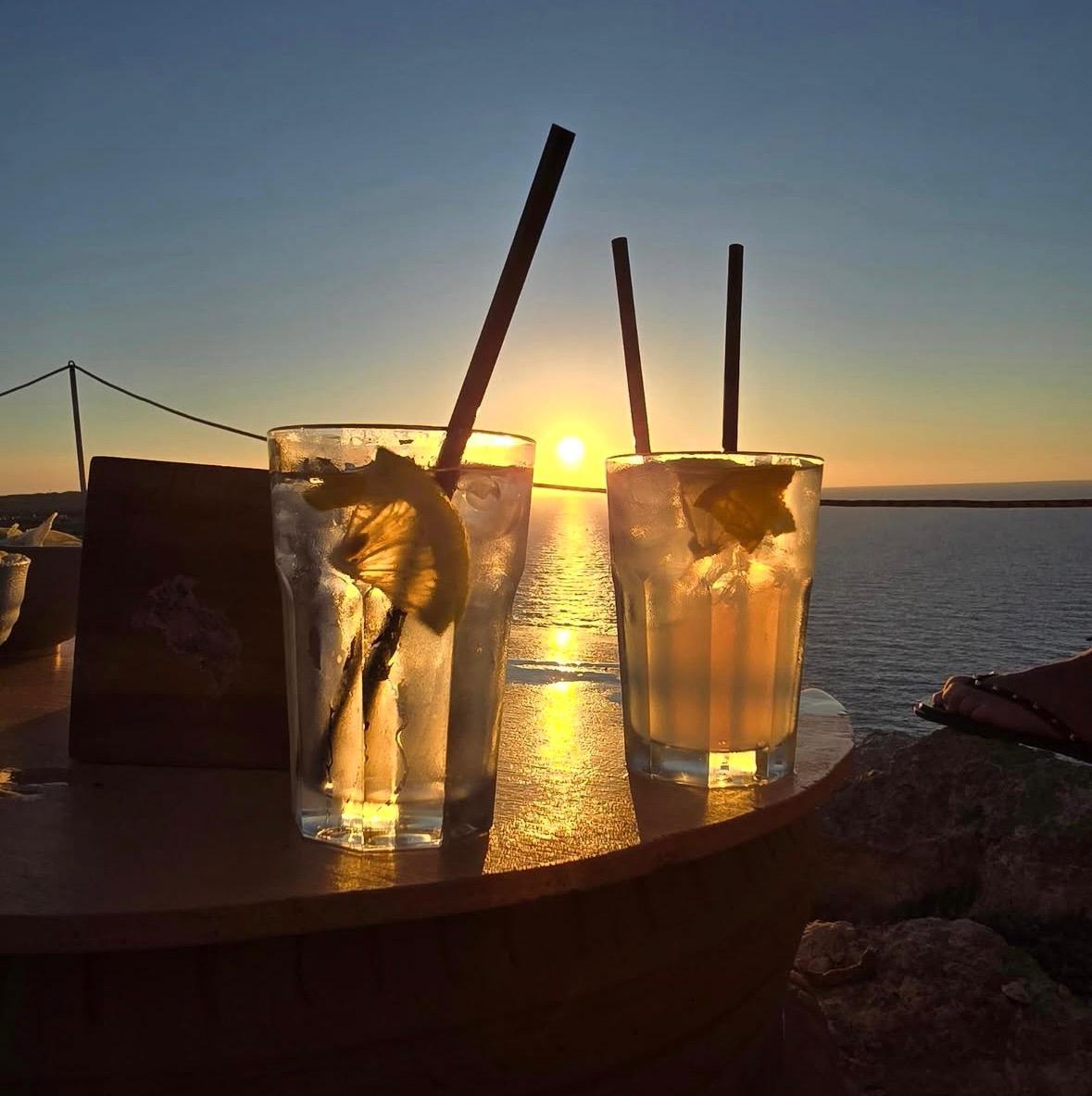Oh Maaa! L’Aperitivo Vista Tramonto — foto 4