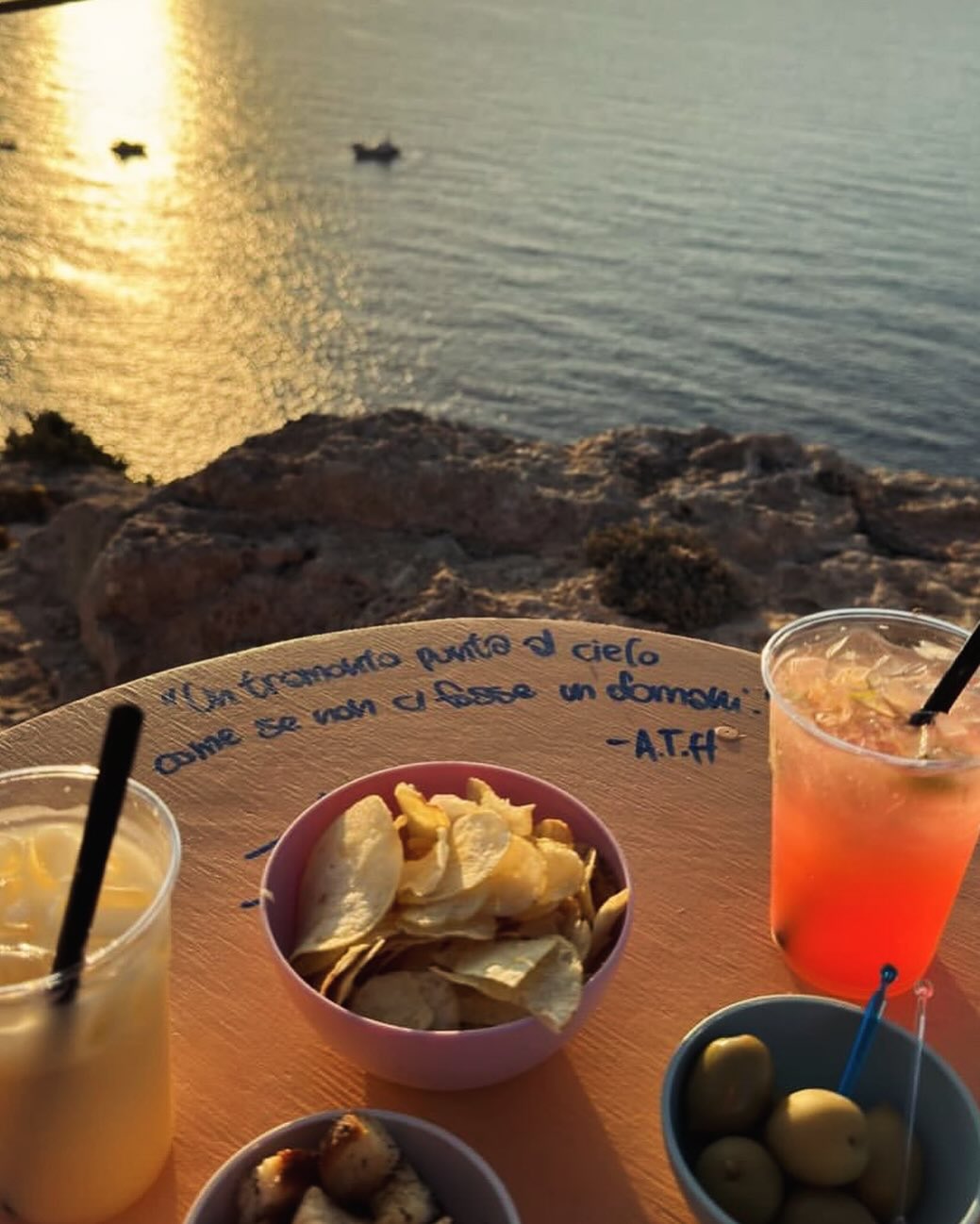 Oh Maaa! L’Aperitivo Vista Tramonto — foto 14