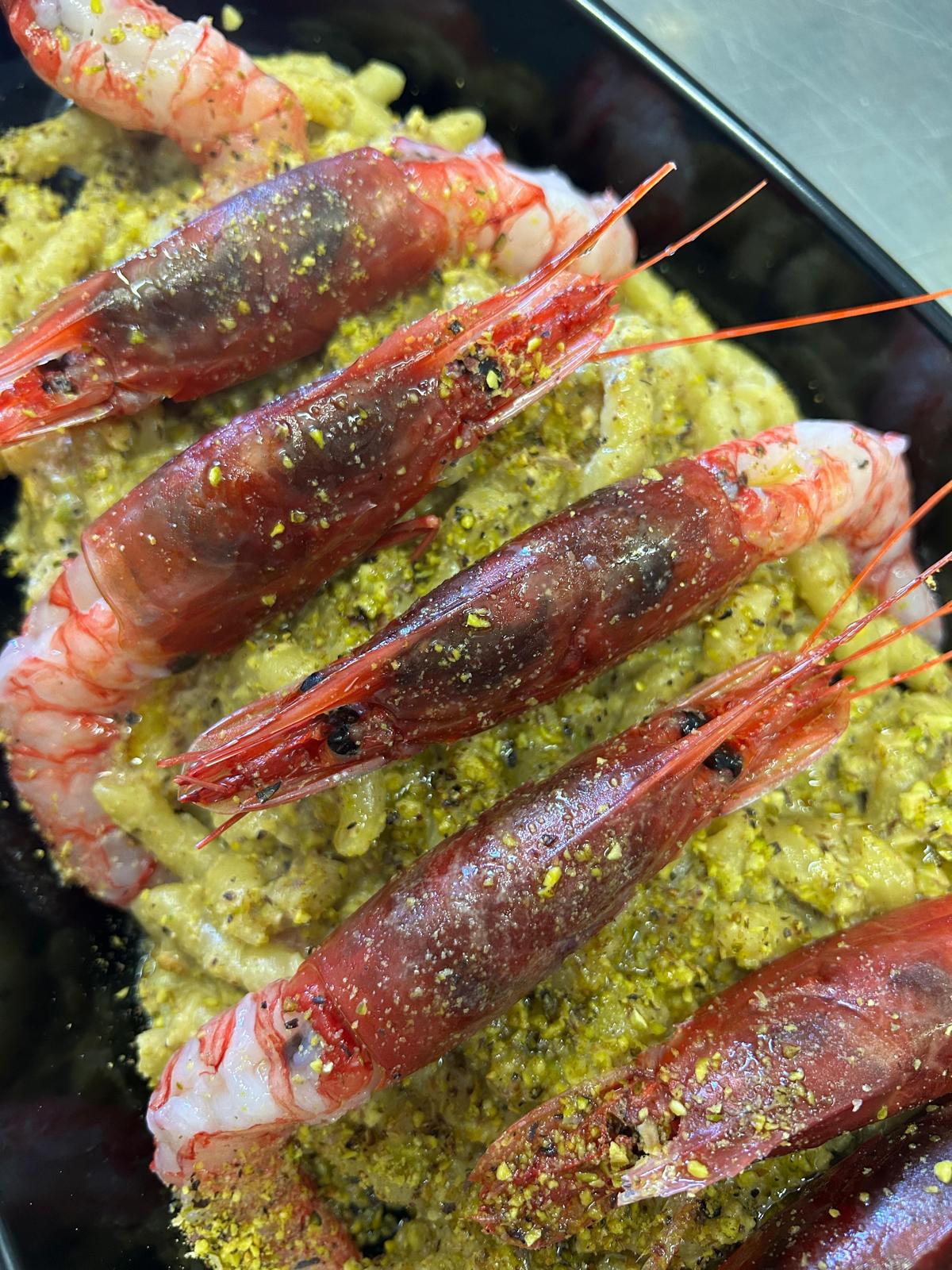 Pescheria Gastronomica Gianni: il cuore autentico del gusto al Porto Nuovo di Lampedusa — foto 8