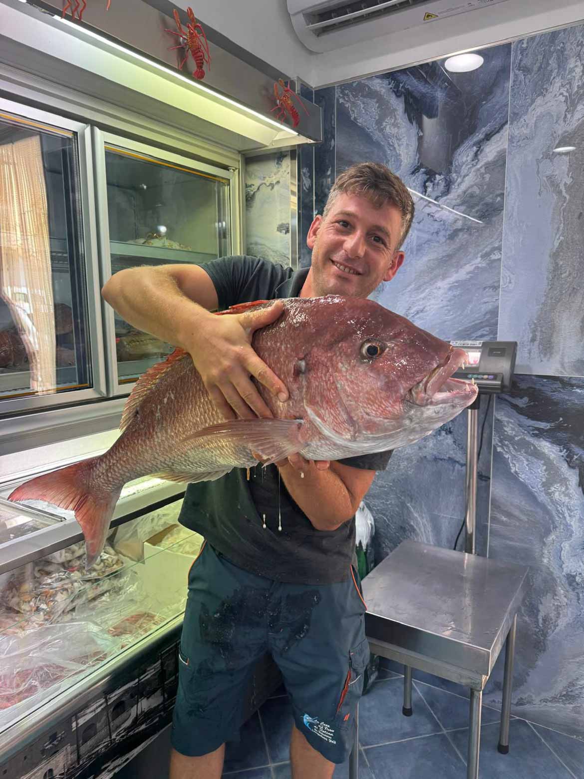 Pescheria La casa del Pesce: la tradizione del mare nel cuore di Lampedusa — foto 3