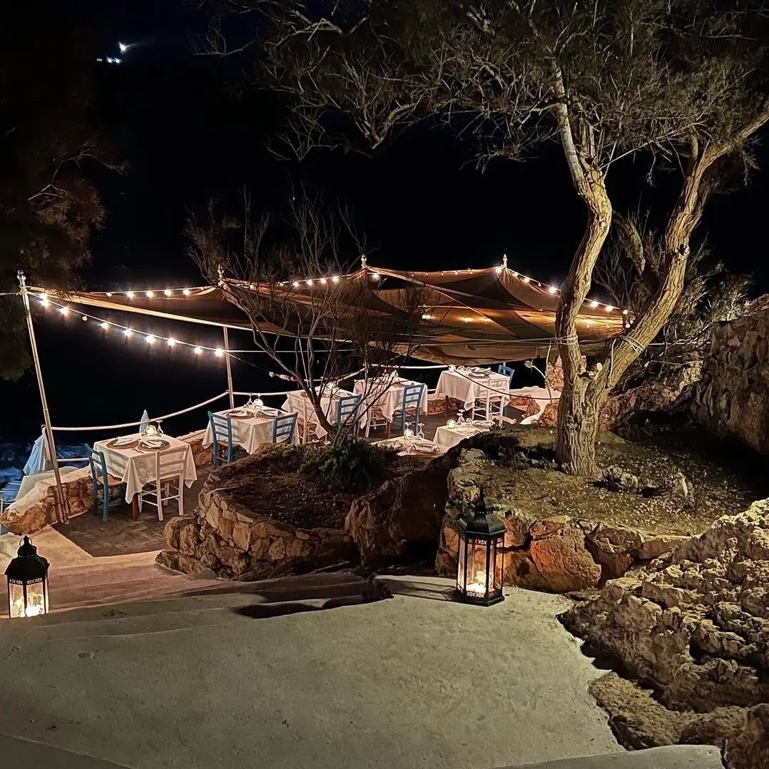 Ristorante Controvento: cena sul mare nella magia di Cala Creta — foto 11