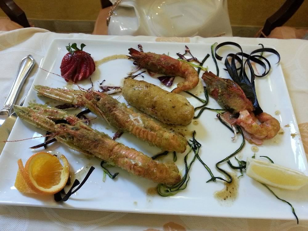 Mille e una Notte a Lampedusa: gusto, eleganza e la magia della Grotta di Alibabà — foto 11