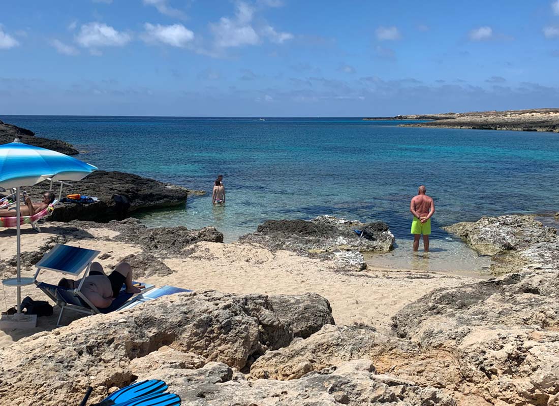 Spiaggia Attrezzata nel Piccolo Paradiso di Cala Maluk — foto 5