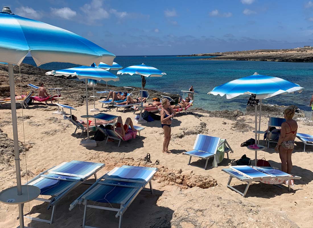 Spiaggia Attrezzata nel Piccolo Paradiso di Cala Maluk — foto 6