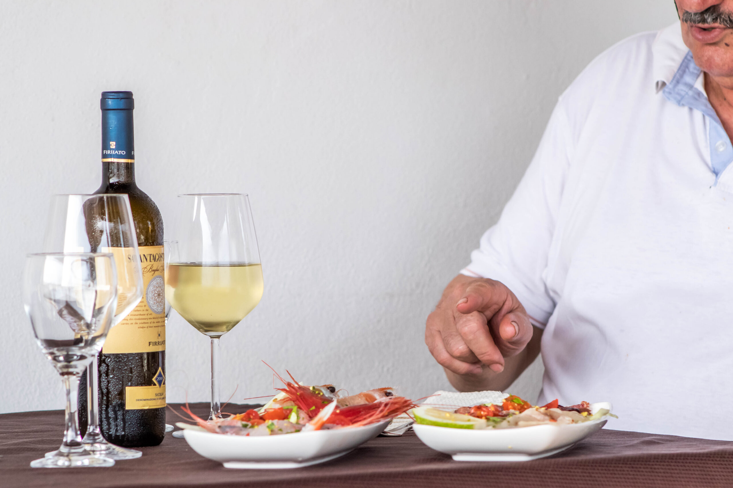 La Trattoria Terranova: un’istituzione gastronomica nel cuore di Lampedusa — foto 17