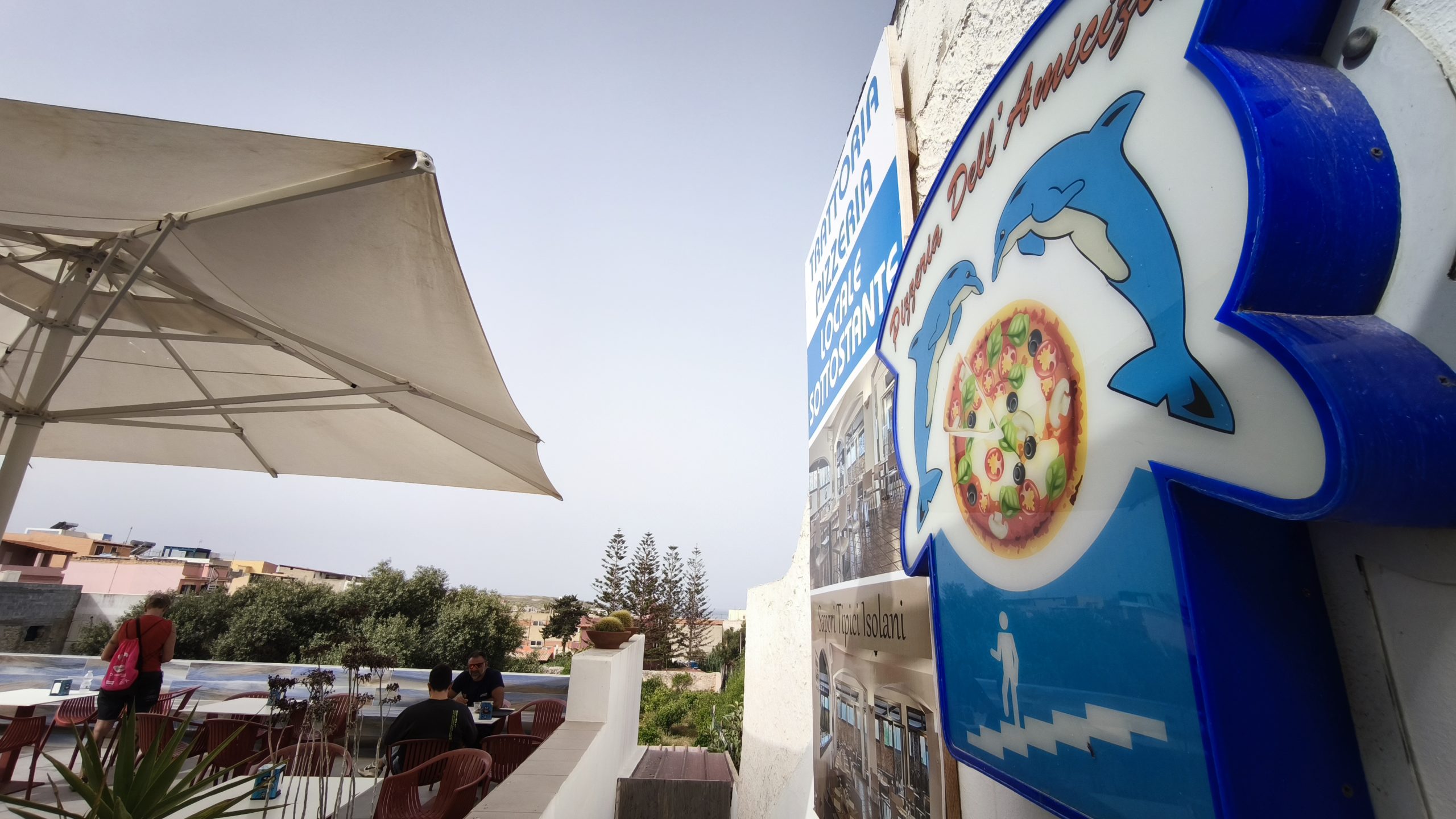 Bar dell’Amicizia: il gusto autentico tra colazioni, granite e specialità siciliane