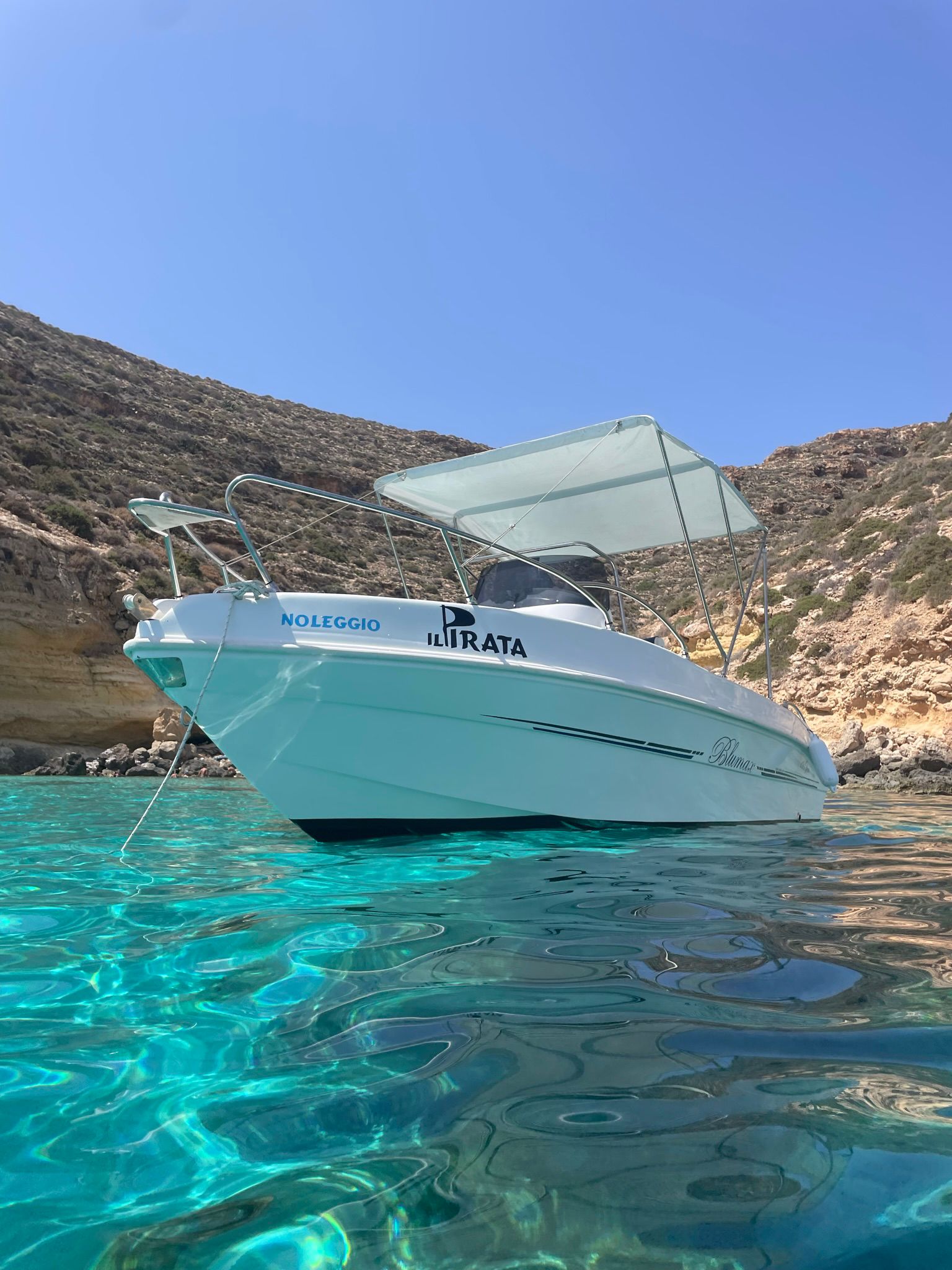 Noleggio Il Pirata – Al Porto Vecchio di Lampedusa
