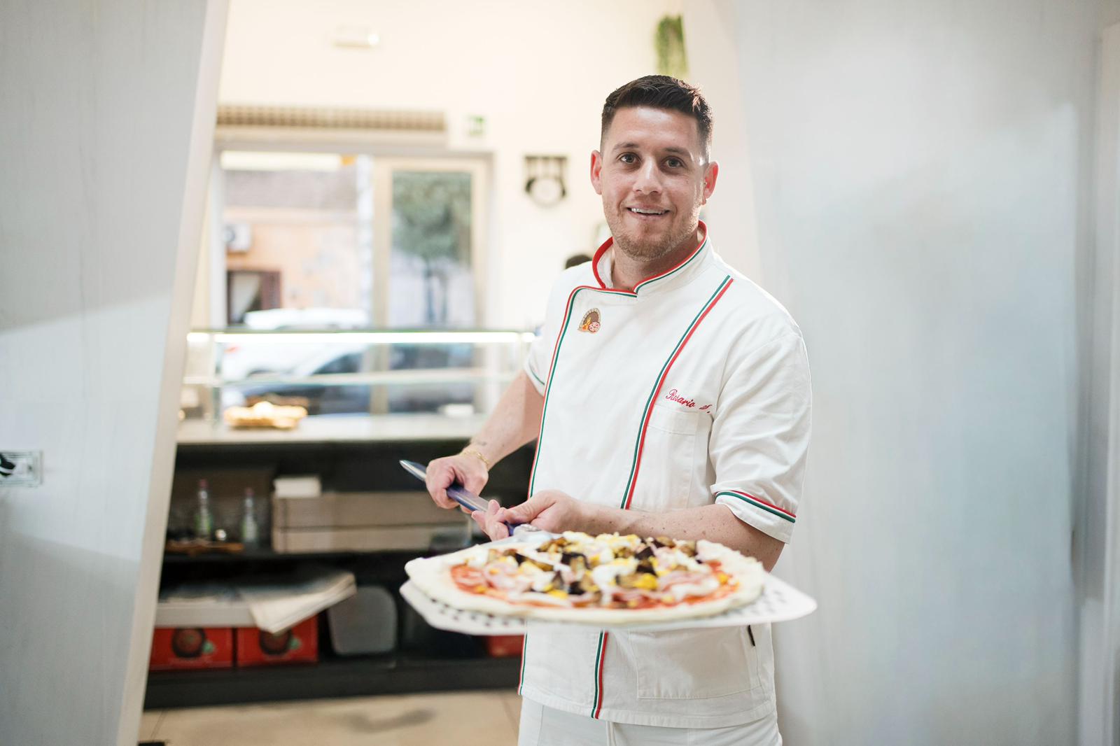 Pizzeria da Rosario: tradizione, esperienza e accoglienza a Lampedusa