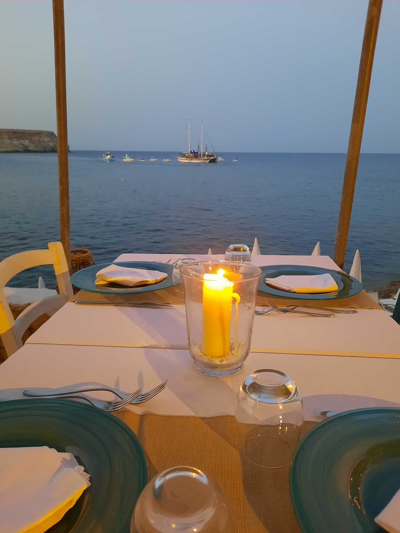 Ristorante Controvento: cena sul mare nella magia di Cala Creta
